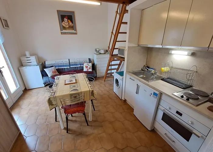 Апартаменты Family - Access Swimming Pool *